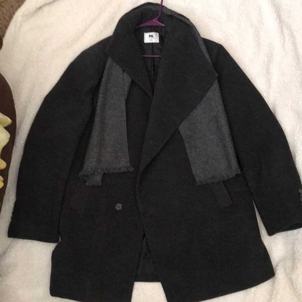 Selling what was left here from the divorce.